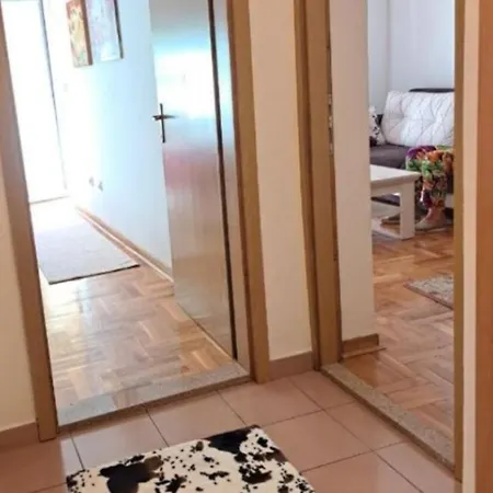 Apartament Apartman Bmb *